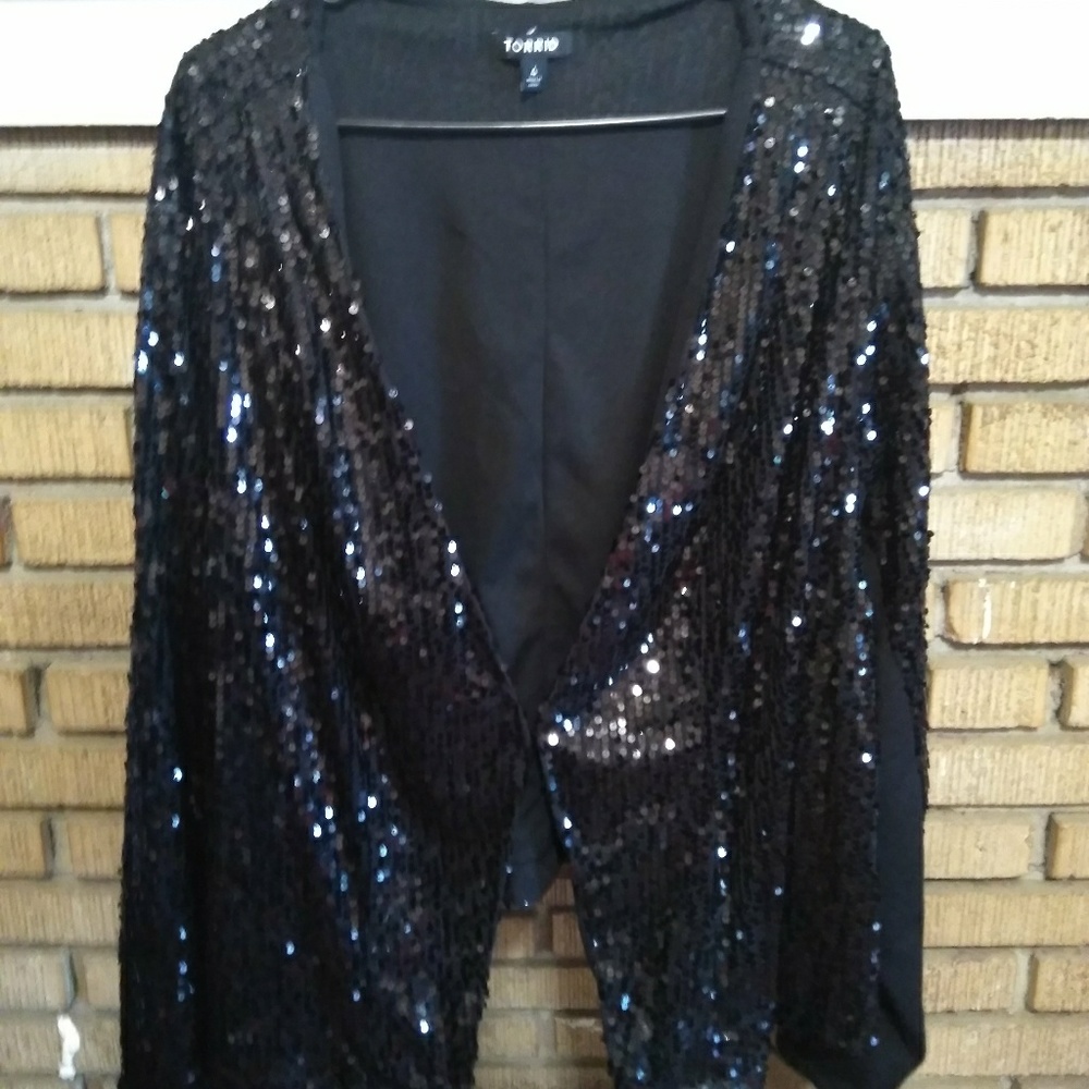 Plus size sequin blazer